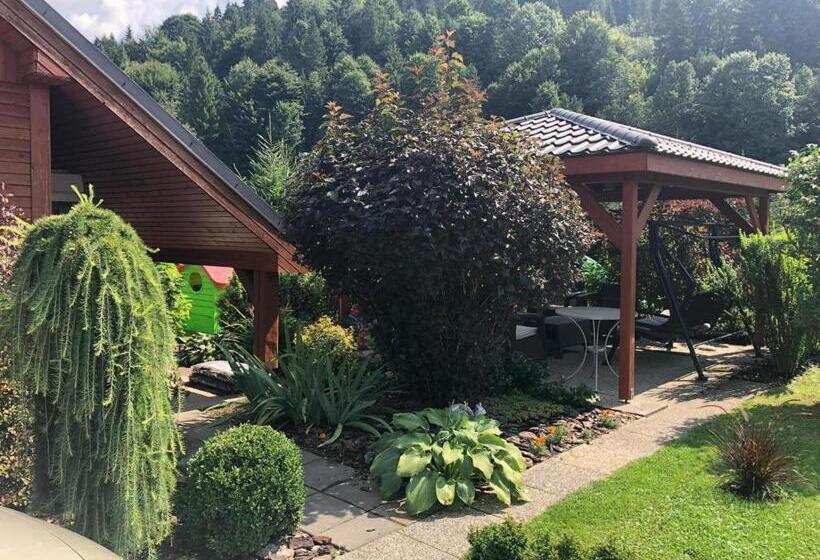 펜션 Penzión Tulip