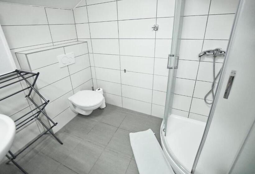 פנסיון Penzion Kratochvíl