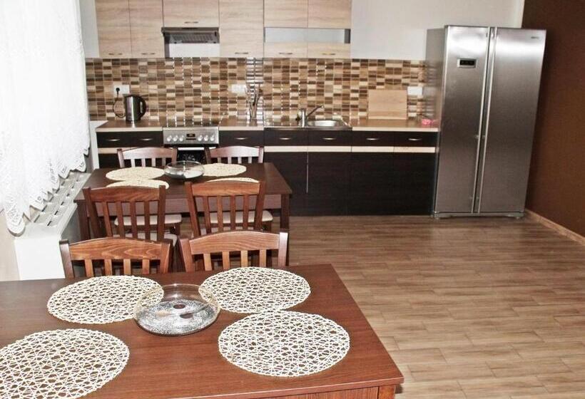 פנסיון Penzion Kratochvíl