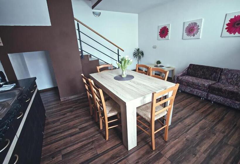 פנסיון Penzion Kratochvíl