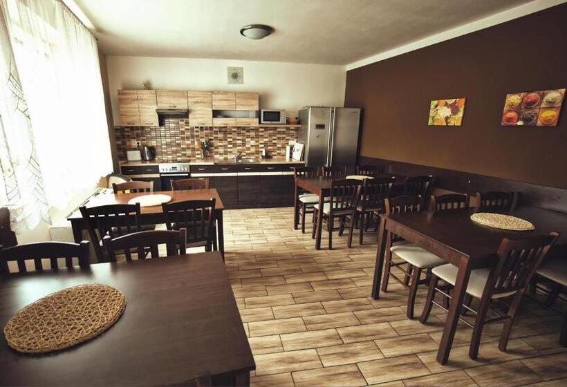 פנסיון Penzion Kratochvíl