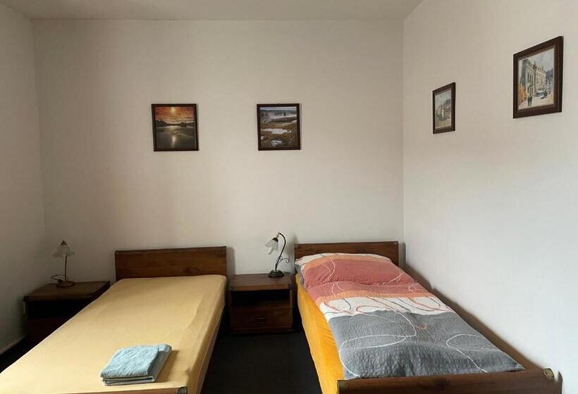 Пансион Penzion Pod Zámkem