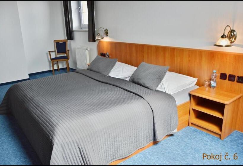 פנסיון Penzion Starý Dvůr