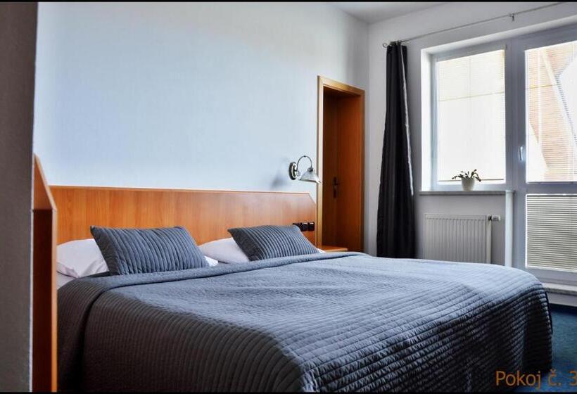 פנסיון Penzion Starý Dvůr