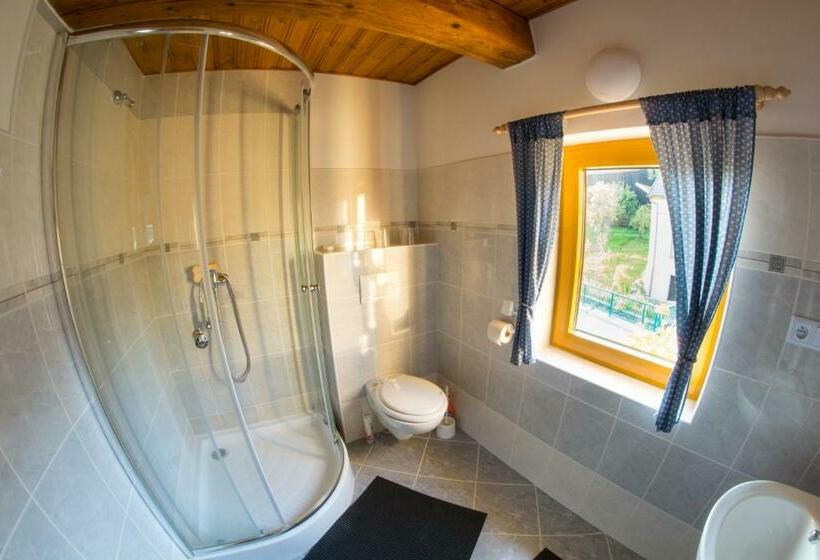 Panzió Penzion U Cempu