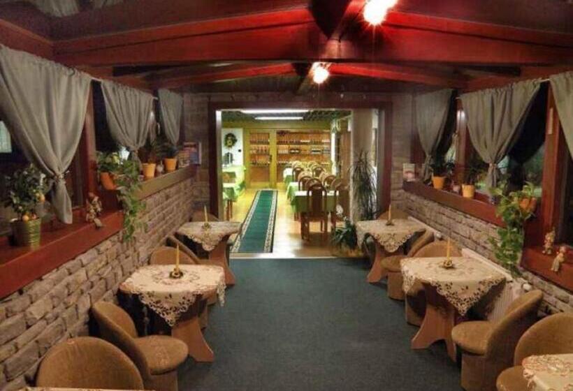 ペンション Penzion U šimona