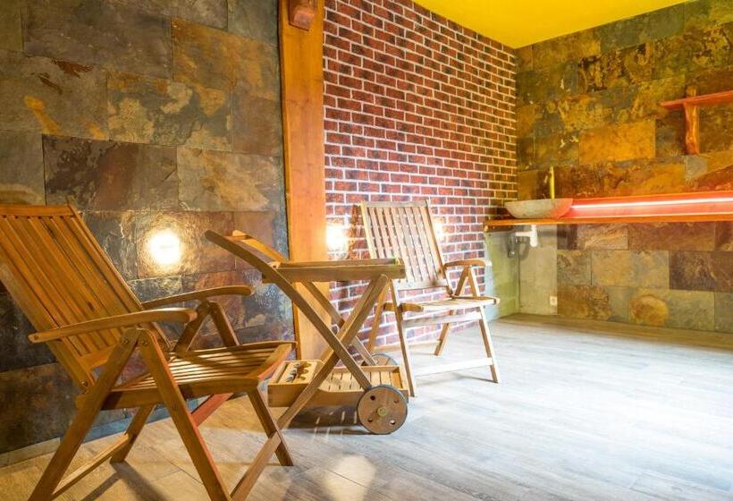 ペンション Penzion U Jirsáka