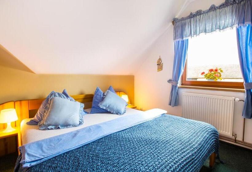 ペンション Penzion U Lípy