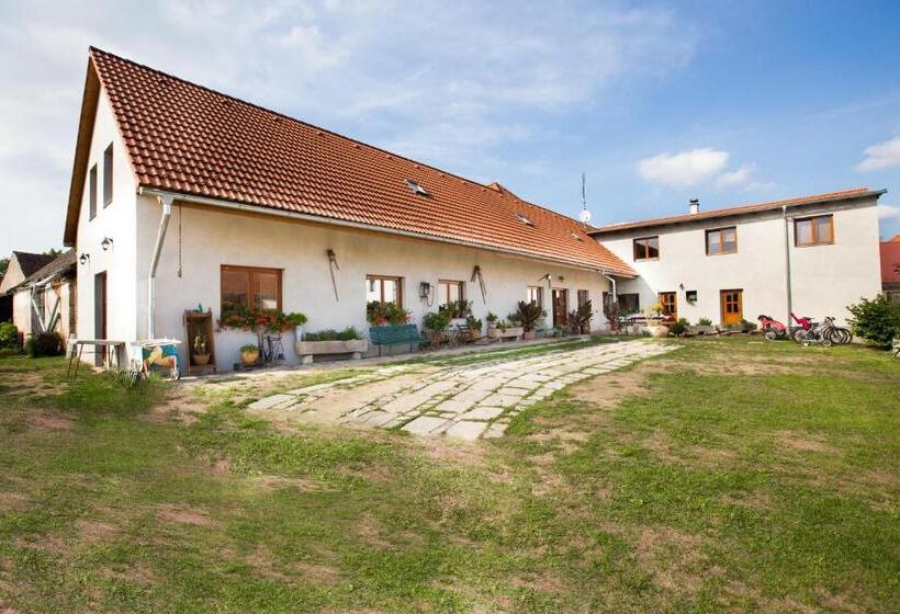 ペンション Penzion U Lípy