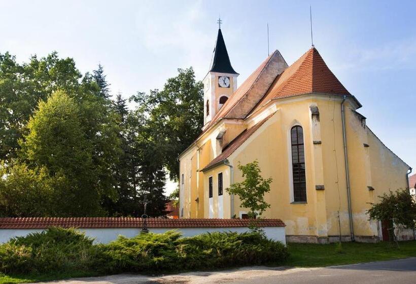 ペンション Penzion U Lípy