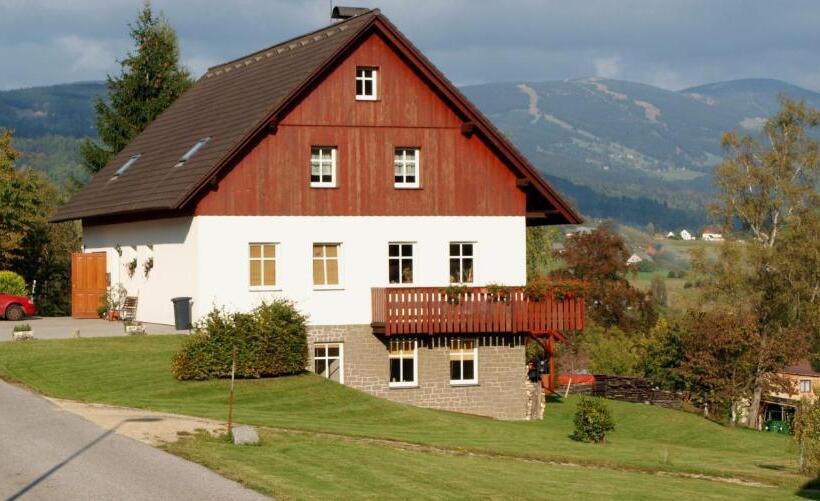 פנסיון Penzion U Pily