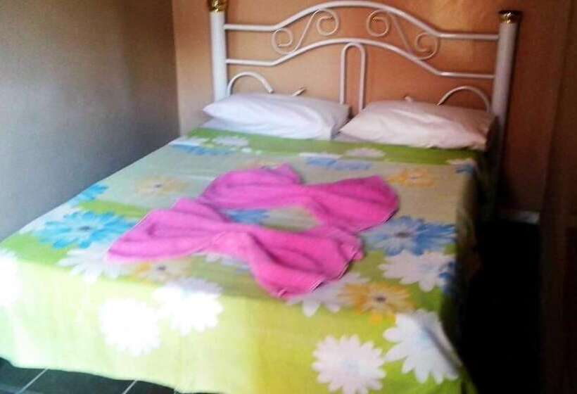 بنسيون Pousada Cachoeira Da Fumaça