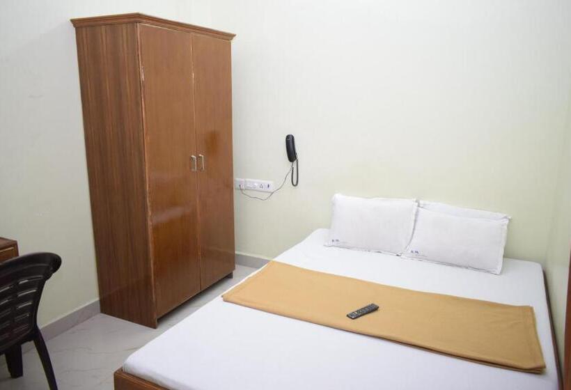 펜션 R M Guest House