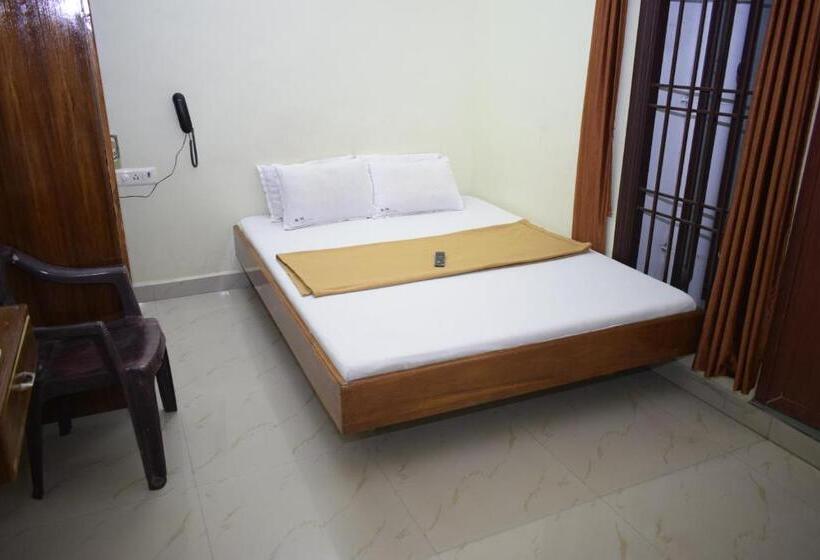 펜션 R M Guest House