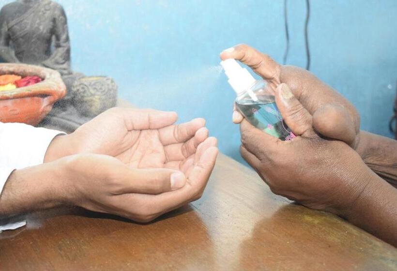 펜션 R M Guest House