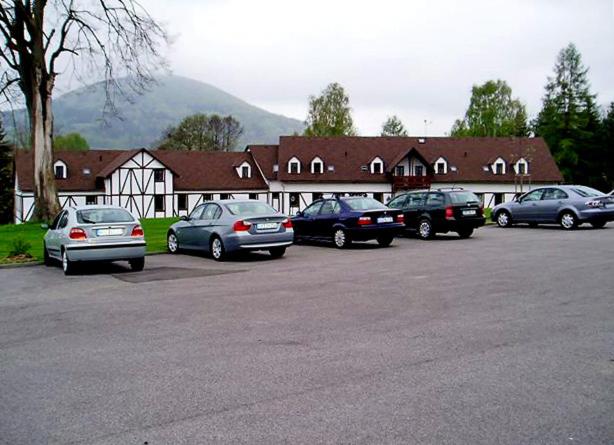 膳宿费 Restaurace A Penzion Česká Hospoda