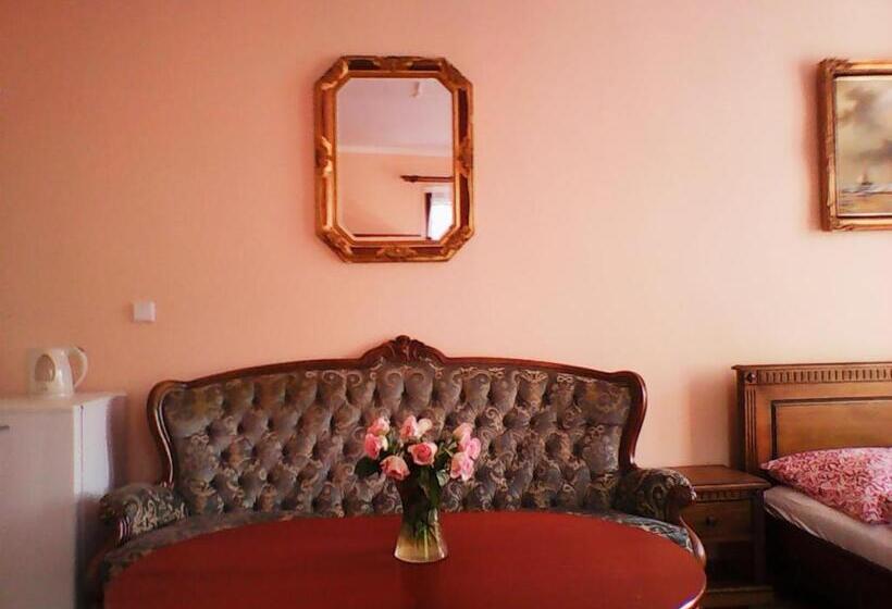 بنسيون U Zlate Brany Cesky Raj