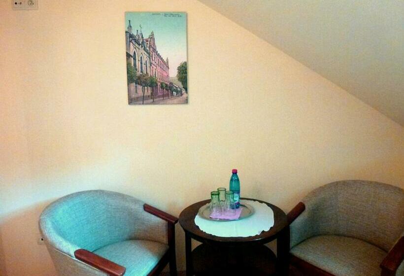 펜션 Ubytovanie U Janusa