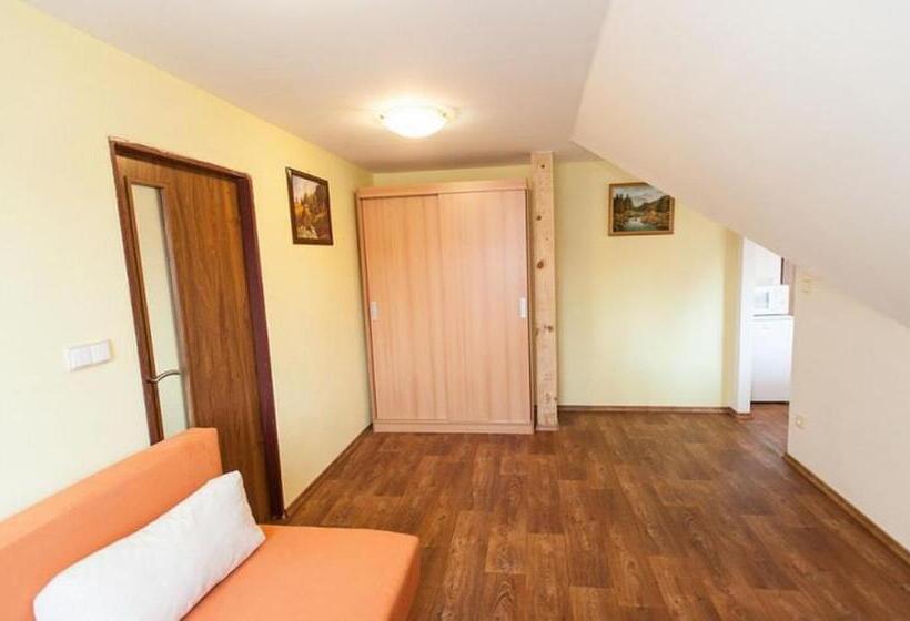 膳宿费 Ubytování Macků