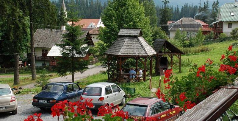 بنسيون Vila Riki