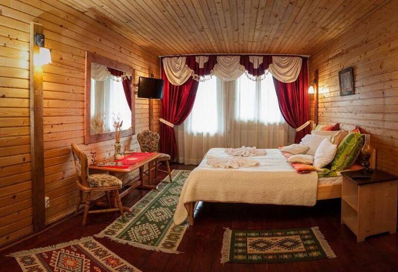 بنسيون Vila Riki