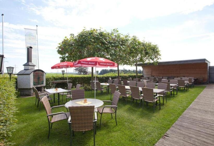 بنسيون Weiss S