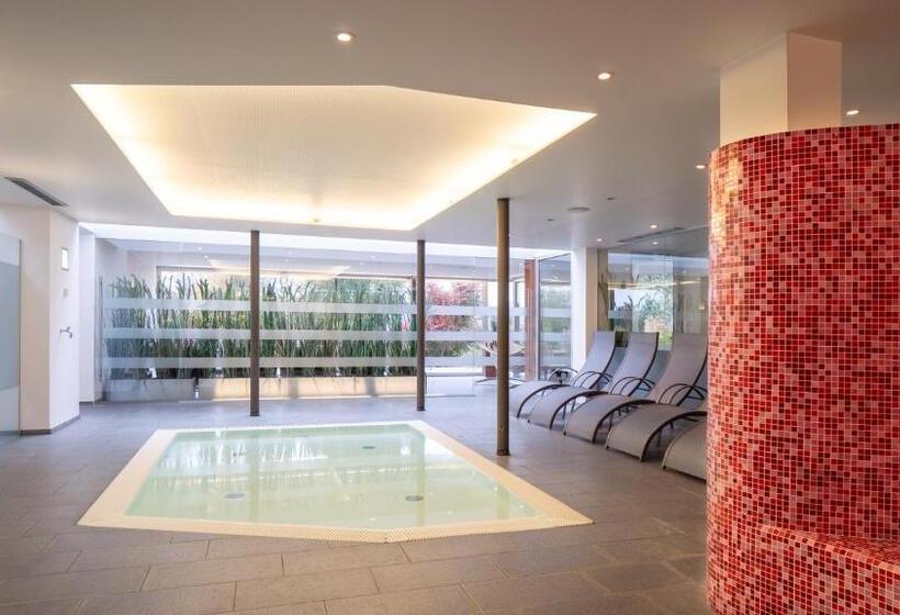 ペンション Weiss S