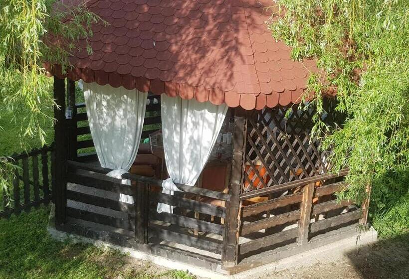 Pensiunea Magnolia Din Tismana