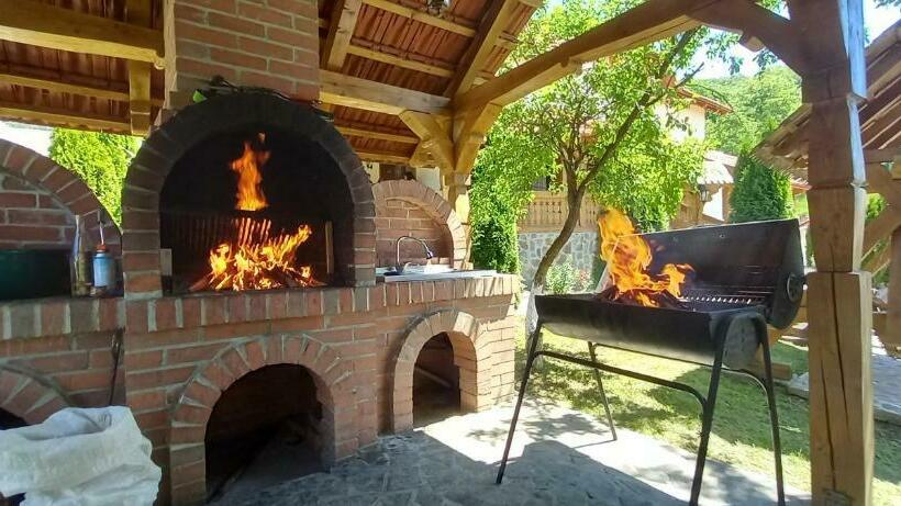 Pensiunea Valea Branzei