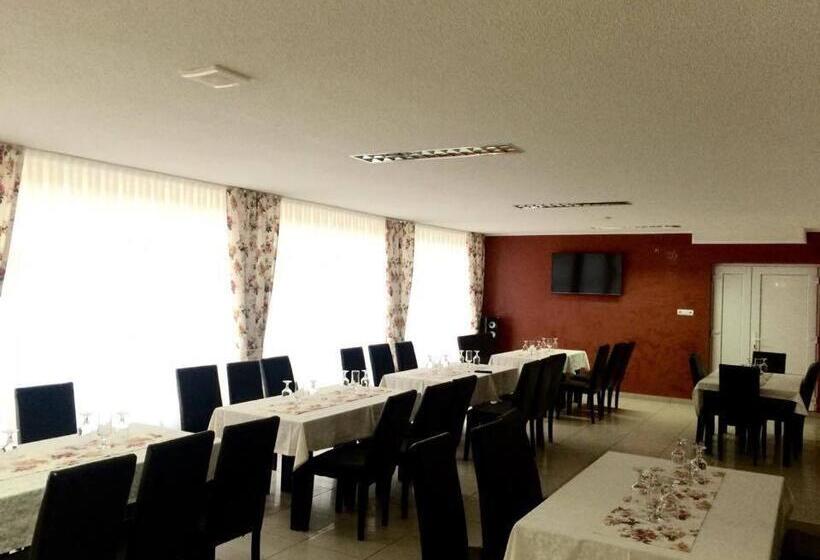 Pensiunea Valea Frumoasei