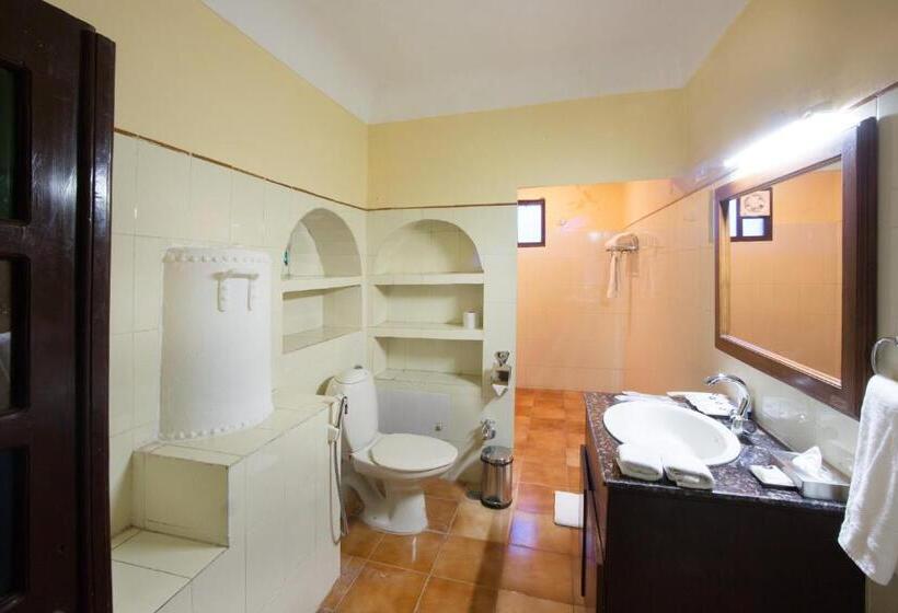 Resort Castle Kalwar