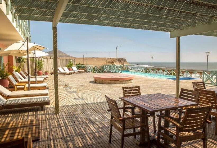 استراحتگاه Chicama Boutique Hotel & Spa