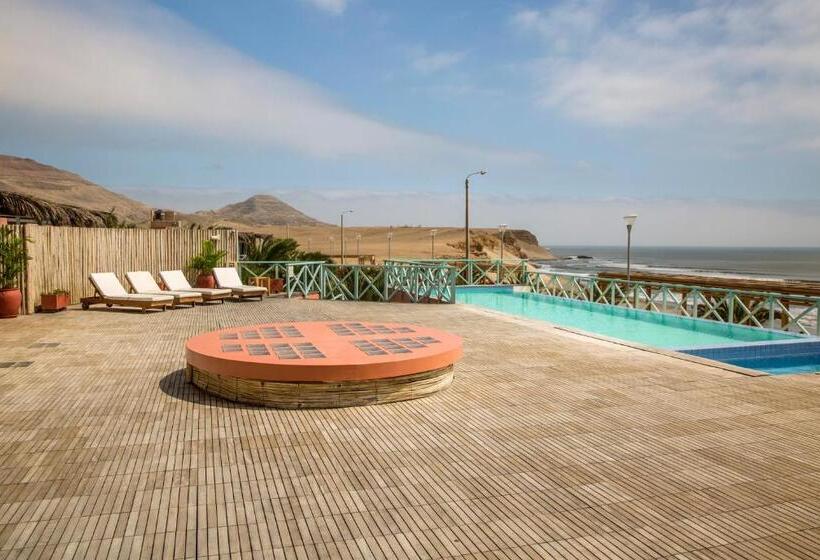 استراحتگاه Chicama Boutique Hotel & Spa