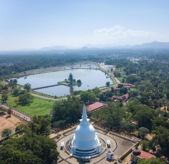 リゾートホテル Mapakada Village   Mahiyanganaya