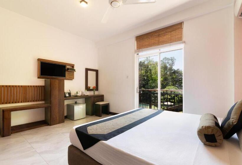 リゾートホテル Mapakada Village   Mahiyanganaya