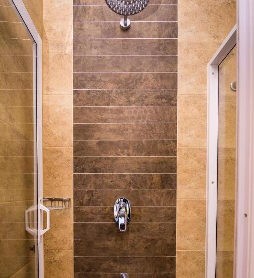 リゾートホテル Mapakada Village   Mahiyanganaya