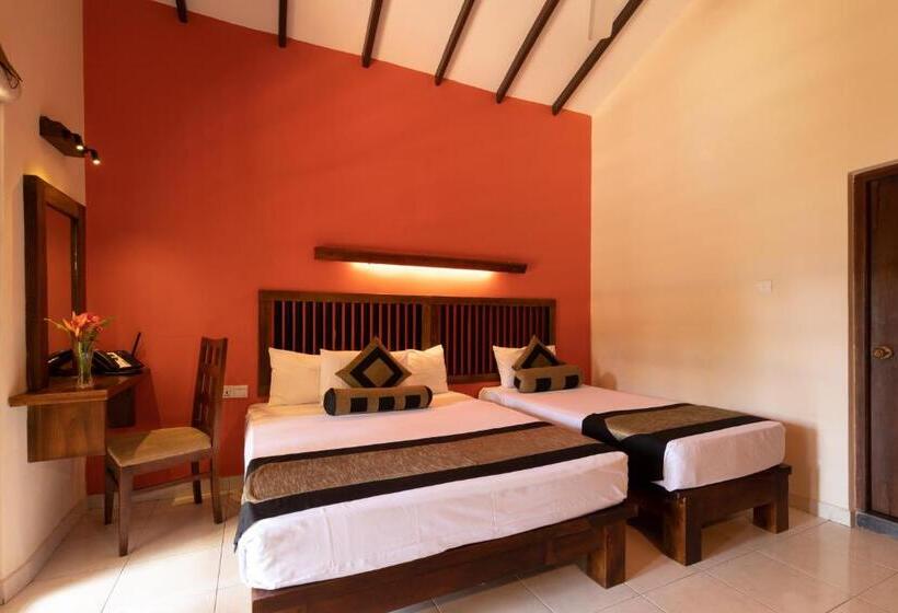 リゾートホテル Mapakada Village   Mahiyanganaya