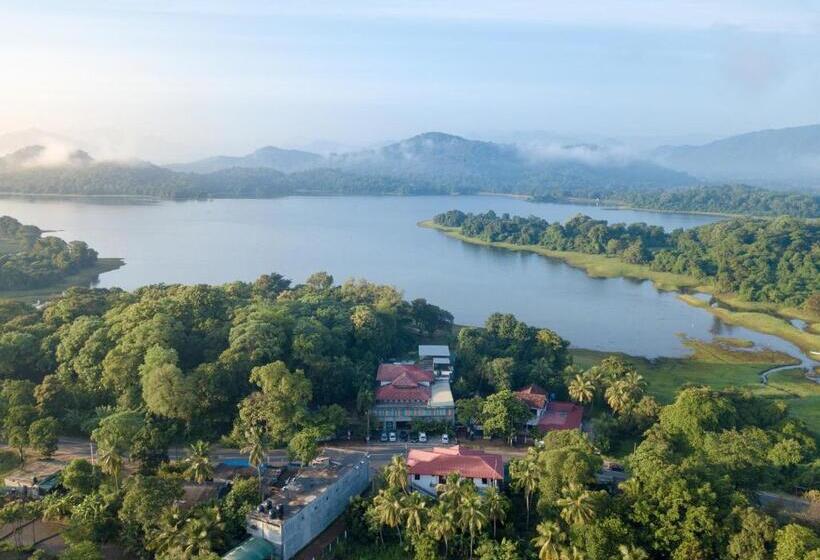 リゾートホテル Mapakada Village   Mahiyanganaya