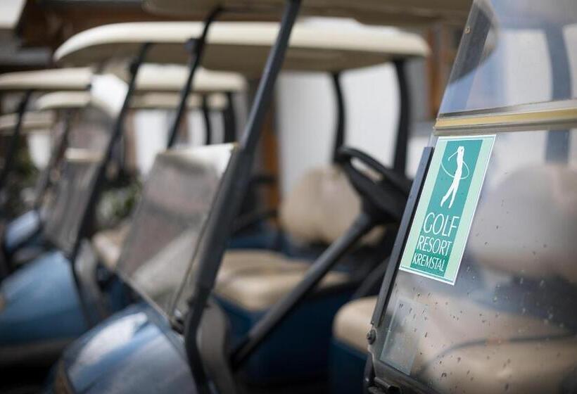 אתר נופש Og's Golf Lodge