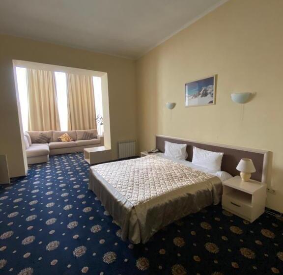 אתר נופש Olympic Village