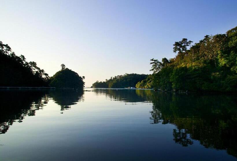 ريوكان Noto Hyakurakusou