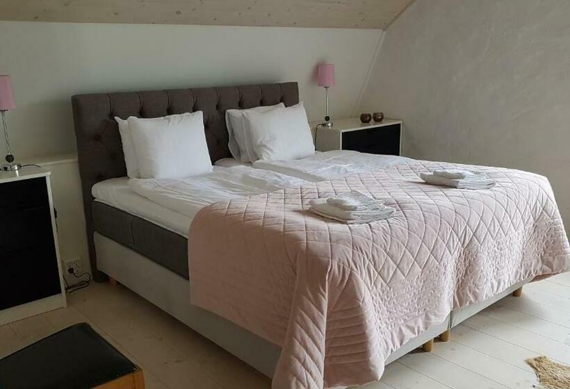 Skänninge Bed & Breakfast