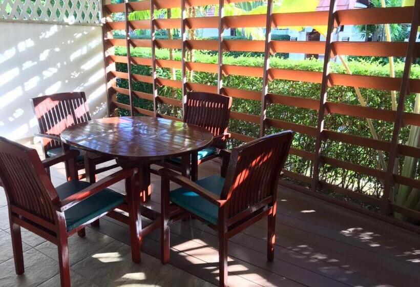 Vip Chain Resort Pool Villa