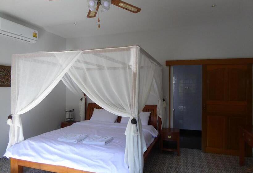 Vip Chain Resort Pool Villa