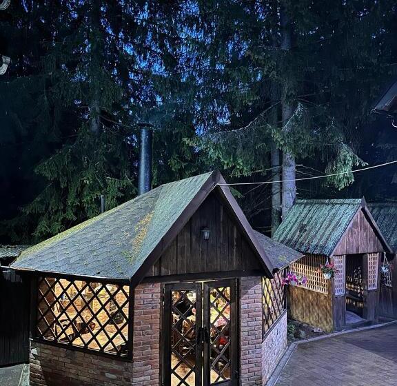 هاستل Alpiyskiy