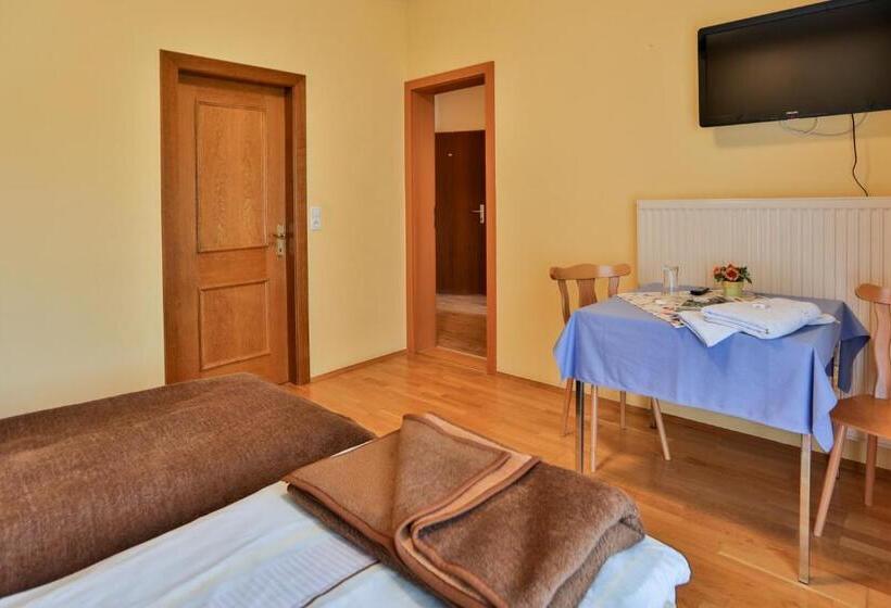 旅馆 Gasthof Bader