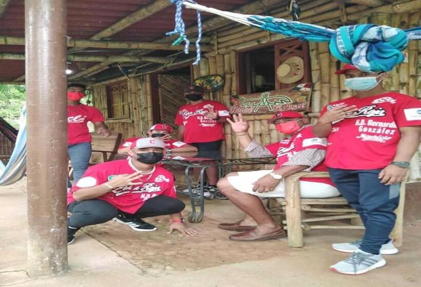 فندق صغير Hostal Familiar El ángel Panamá B&b