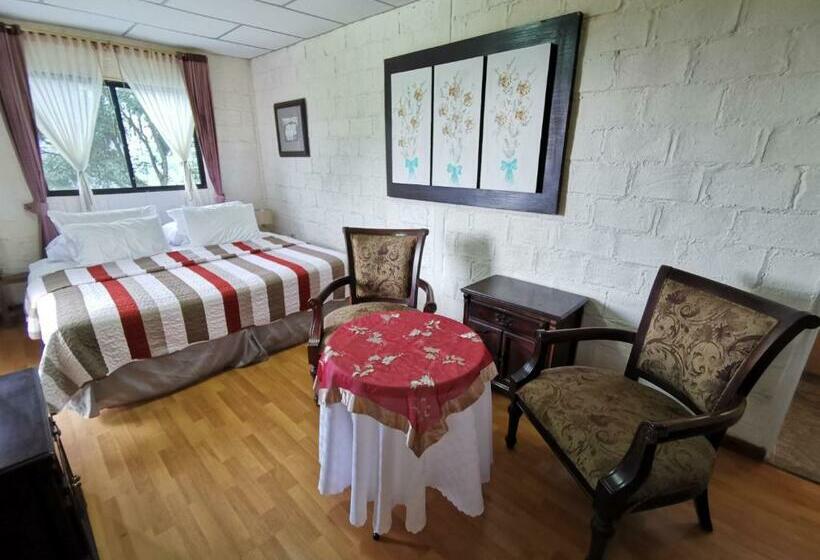 هاستل Hosteria Florecer