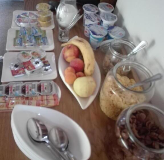 הוסטל Hostinec A Penzion Dolní Dvůr