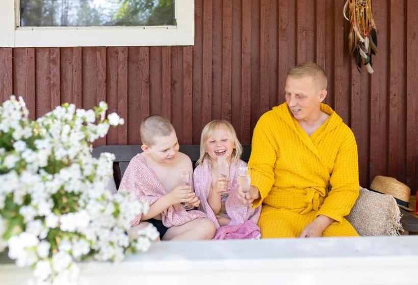 旅馆 Karkausmäen Kammari